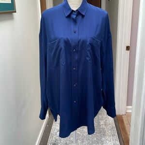 Vince silk blouse in dark blue